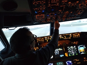 Customer Photo of Boeing 737 Flight Simulator Chester